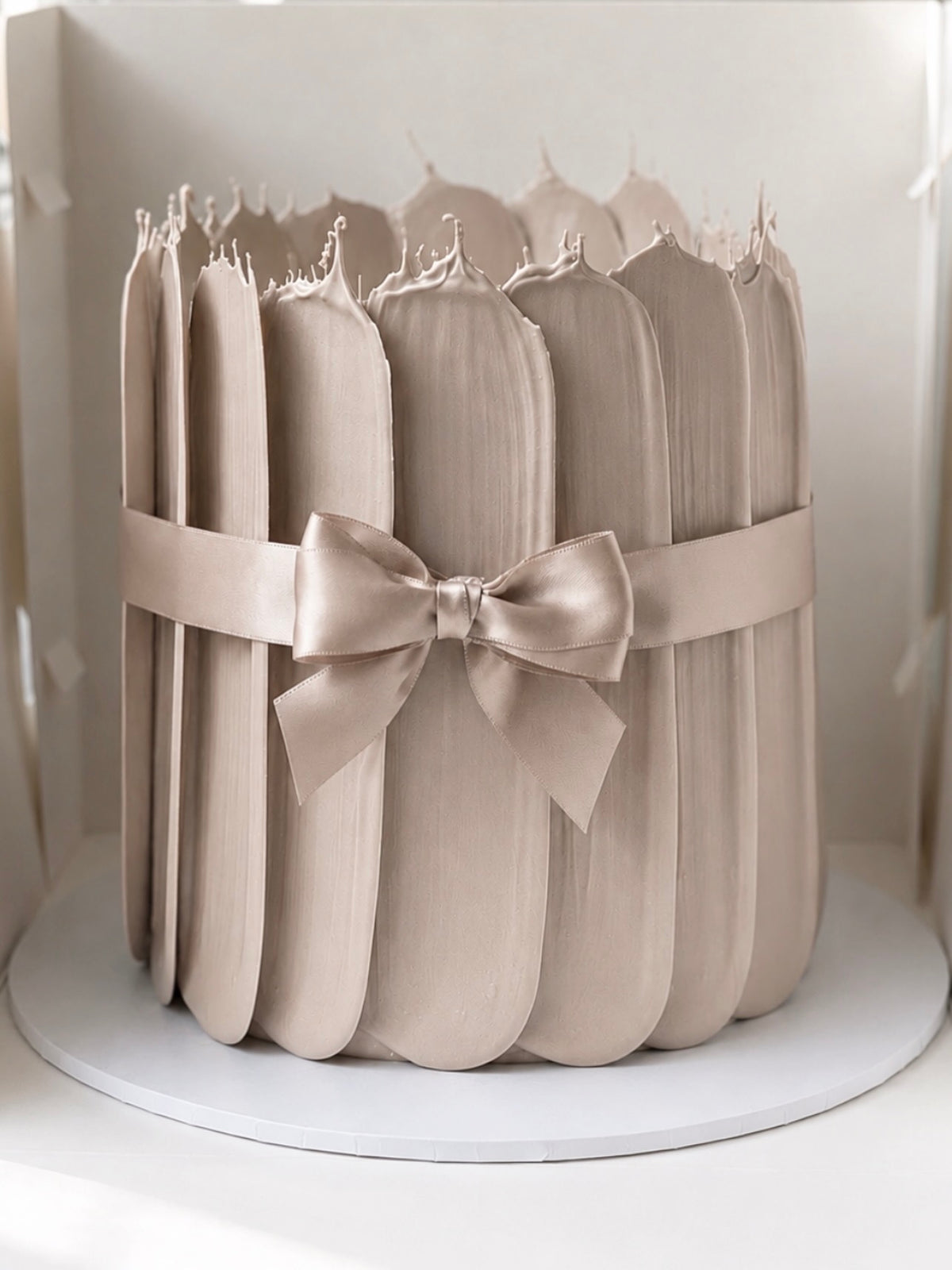 The Signature Gâteau - Colour Collection